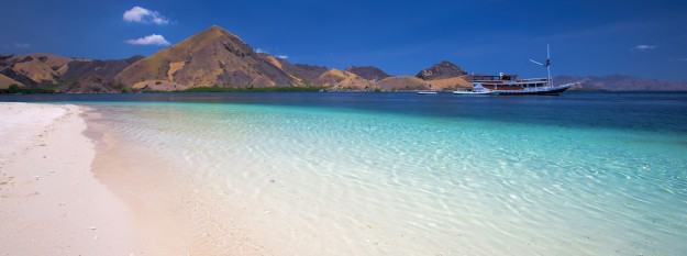 Isla de Komodo Isla de Komodo viajar